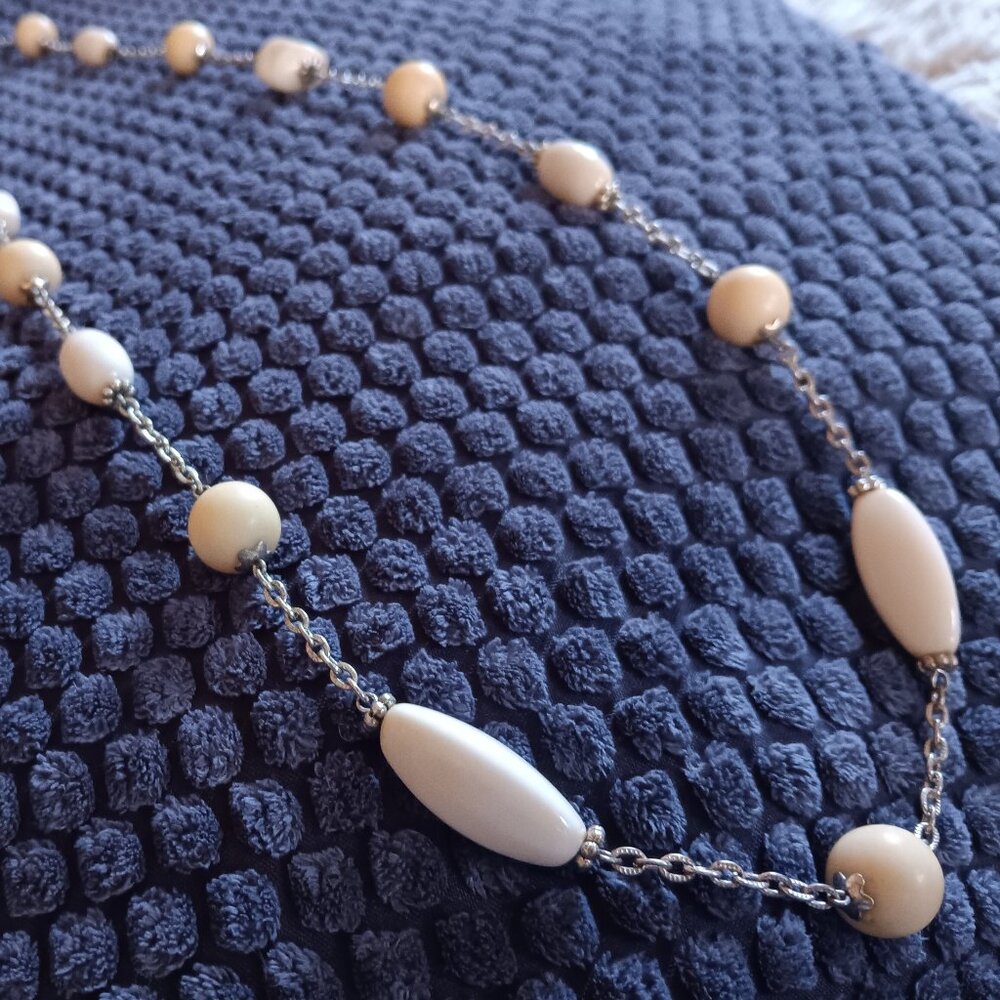 Pretty Faux Ivory Necklace